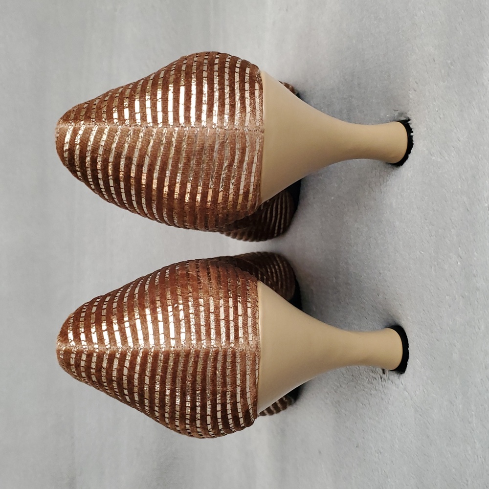 ๐๏ธ BELLINI Zesty Cord Tan Faux Leather Corduroy Gold Striped Pumps SIZE: 10W - Picture 7 of 14